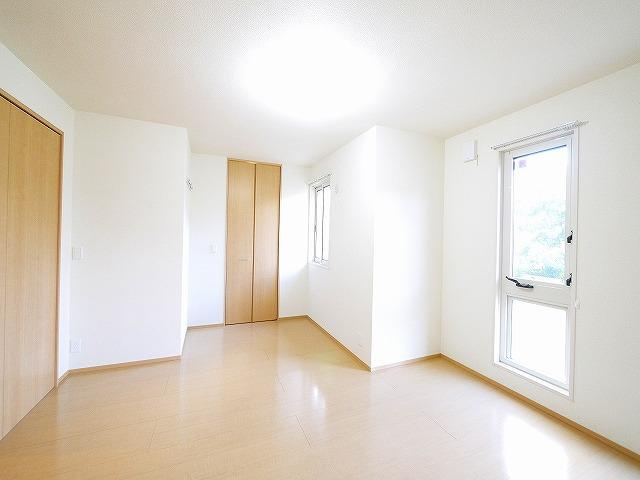 グランディール（青野町）の洋室|広々とした洋室です