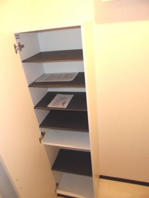 【ロビー】 | あんてれっせ | シューズボックス