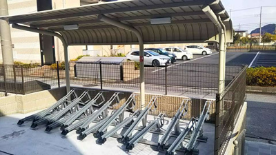 【庭】 | あんてれっせ | 駐輪場