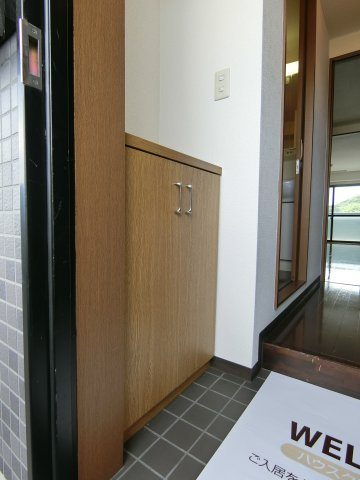 1989-BLDの玄関