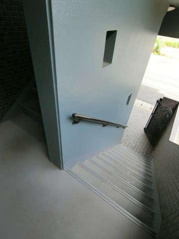 1989-BLDのエントランス