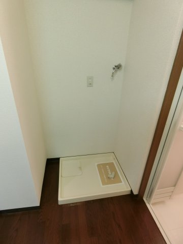 1989-BLDの洗面所