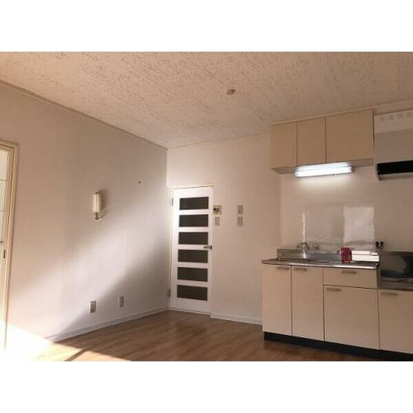 岸和田市吉井町２丁目のハイツのロビー|建物の内部です