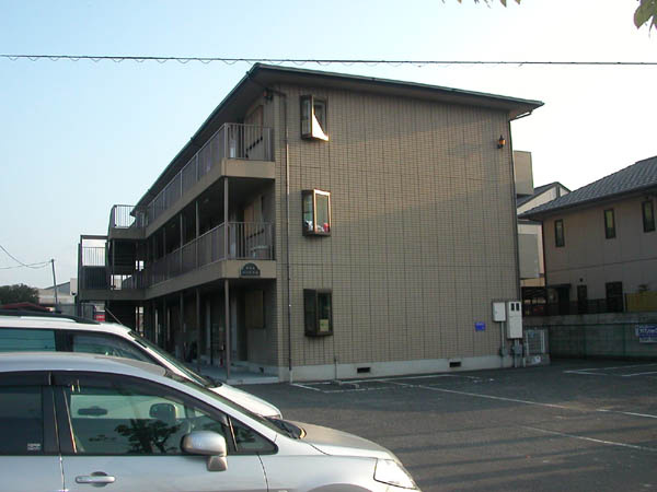 岸和田市吉井町２丁目のハイツの外観|外観もきれいです