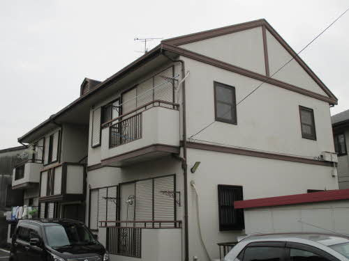 岸和田市小松里町のハイツの外観|外観もきれいです