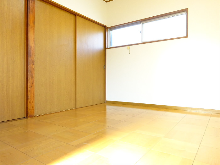 内藤荘の居間・リビング