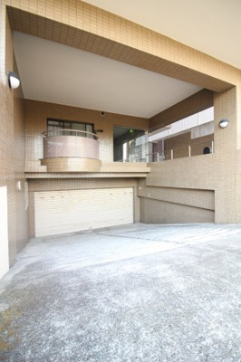 【駐車場】 | HACHIBUSE六甲