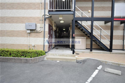 【エントランス】 | レオパレスCsグランパ