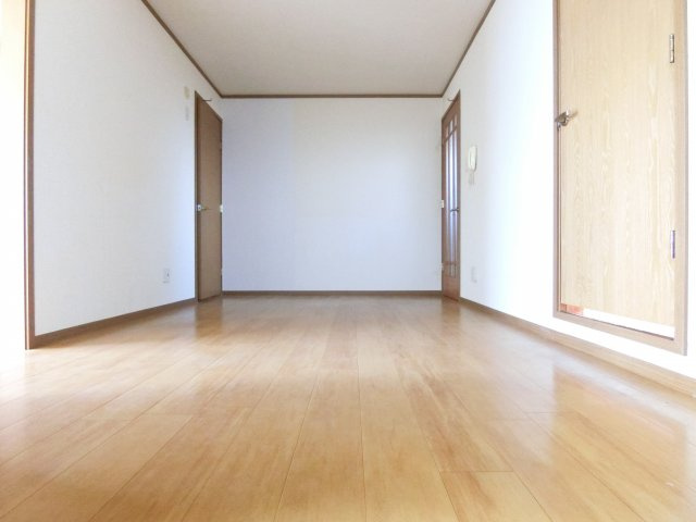 サンライズの居間・リビング