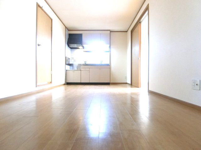 サンライズの居間・リビング