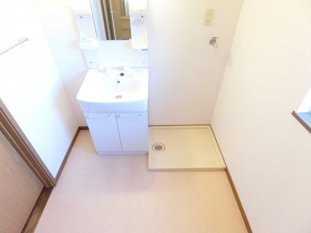 サンライズの洗面所