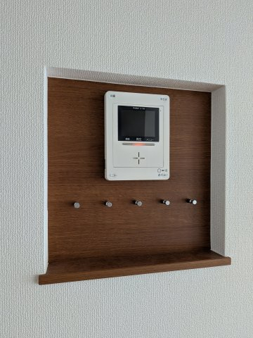 【セキュリティ】 | カーサ・ナビオプェンテ | TV付きインターホンでセキュリティ面も安心です