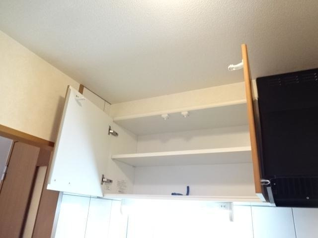 ディープ・アートのその他|吊戸棚