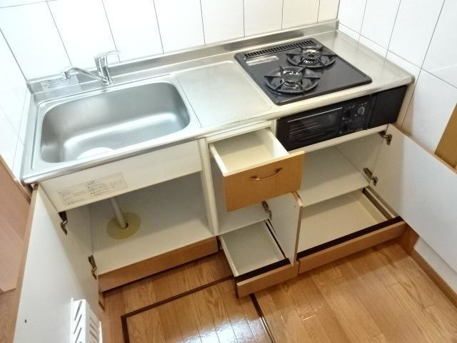 ディープ・アートのキッチン|キッチン収納