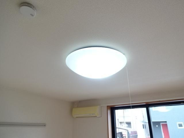 ディープ・アートの設備|照明器具