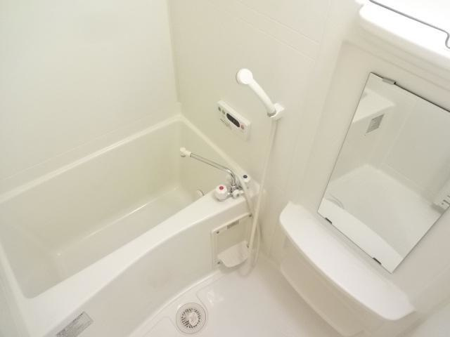 ディープ・アートの浴室|バス