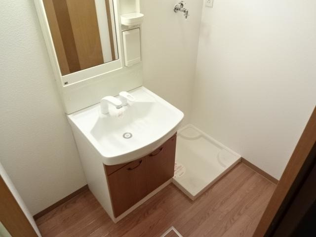 ディープ・アートの洗面所|洗面