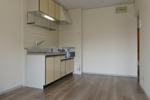 プレジールモリのキッチン|ダイニング