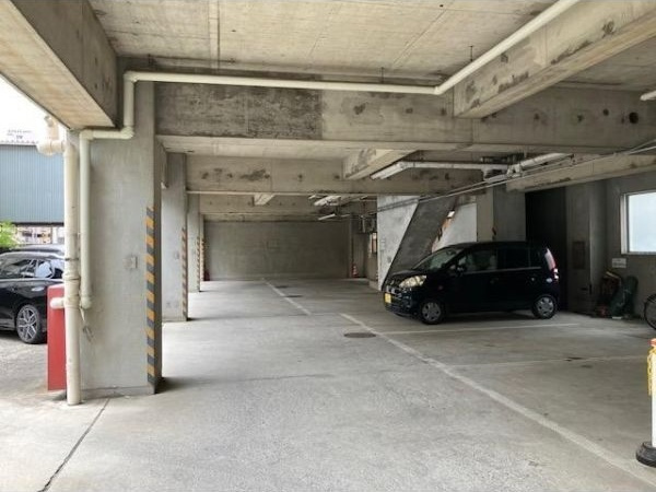 【駐車場】 | 三昌ビル
