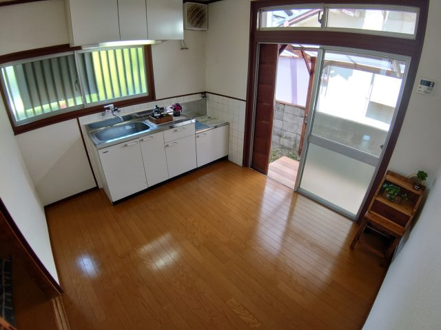 【居間・リビング】 | 寺本5丁目榮阪貸家B棟