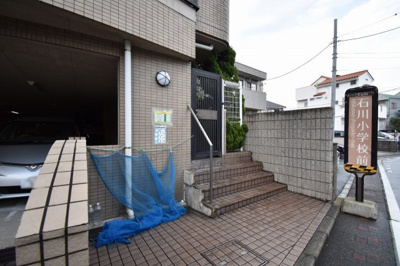 【その他共用部分】 | ライオンズマンション山手石川町 | 敷地内ゴミ置場です。