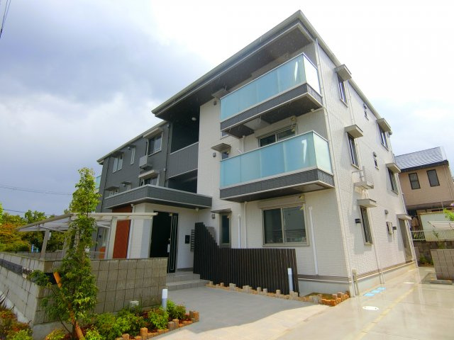 VentVert小金台の外観