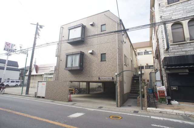 フォレストコート市川