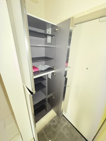 フォーチュン西立川の収納