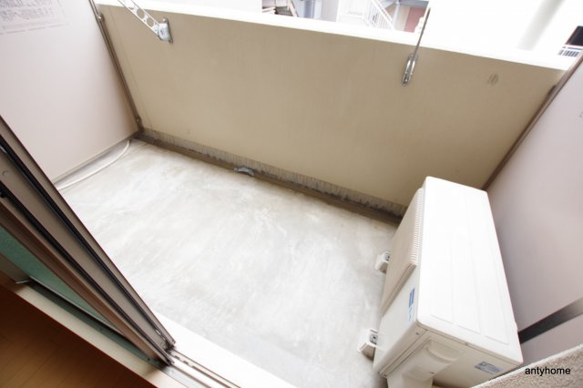 カルム千昇2　仲介手数料無料のバルコニー