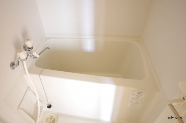 カルム千昇2　仲介手数料無料の浴室