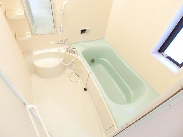 錦織北貸家の浴室