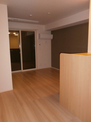 【居間・リビング】 | Lieu de repos（ｴﾙ ﾃﾞ ﾙﾎﾟ | 同タイプの室内写真です。現況を優先させて頂きます。