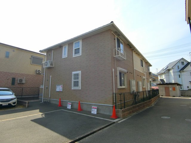 ドゥーエの外観