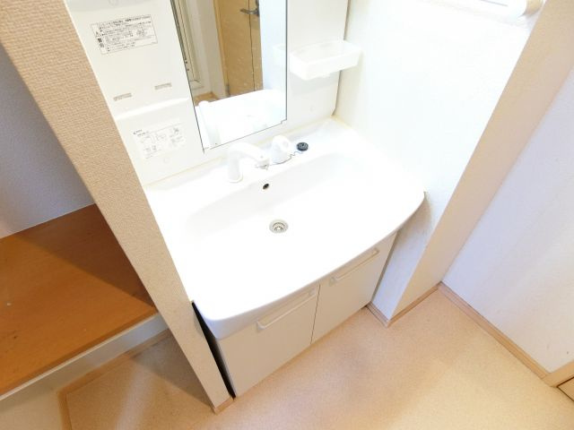 ドゥーエの洗面所