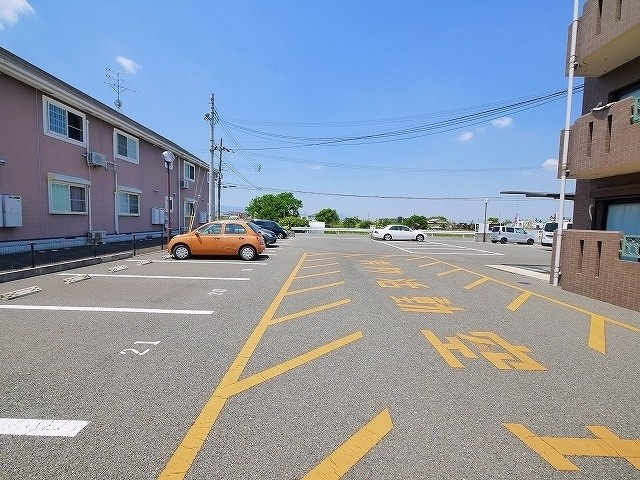 baronessaⅠの駐車場|駐車場です