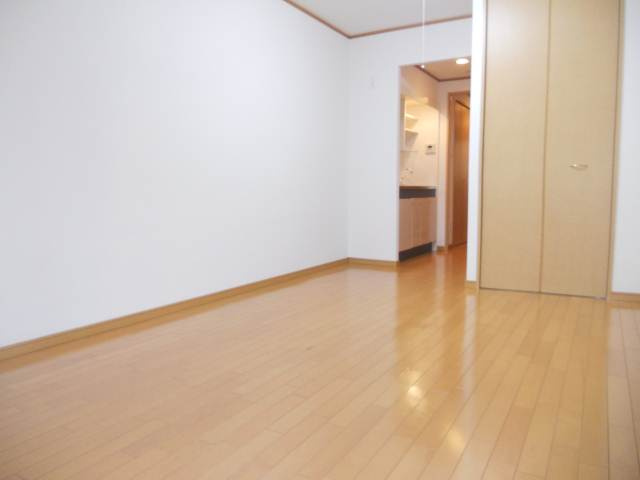 レジーナ錦小路の子供部屋|洋室