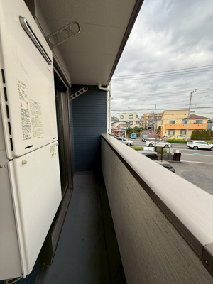 【セキュリティ】 | FUNs遊園Ⅱ/ファンズ遊園Ⅱ | 防犯シャッター雨戸付きなので夜やお出かけ時も安心です！雨戸は冬場の寒さ対策にもなります◎