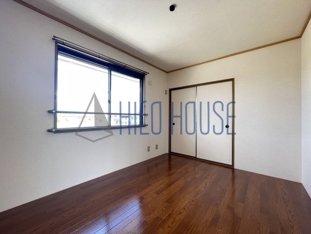 ジュピターズBの寝室