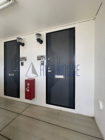 ジュピターズBのエントランス