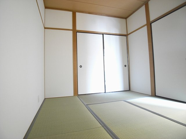 【和室】 | ロイヤルアパルト阪本