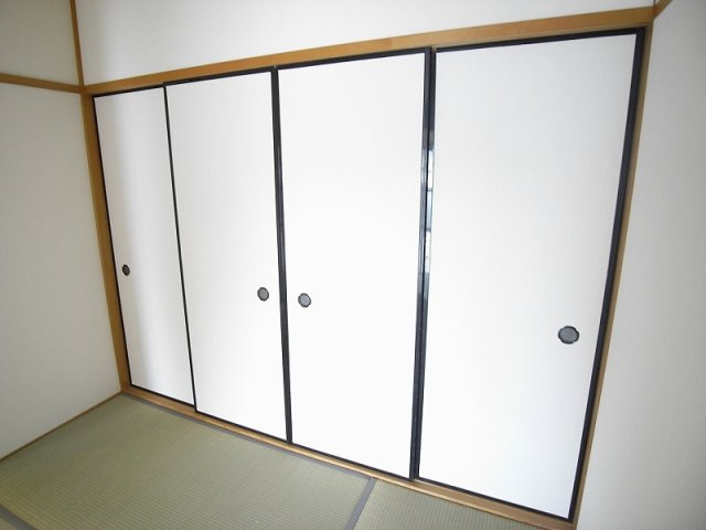 【収納】 | ロイヤルアパルト阪本