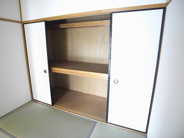 【収納】 | ロイヤルアパルト阪本