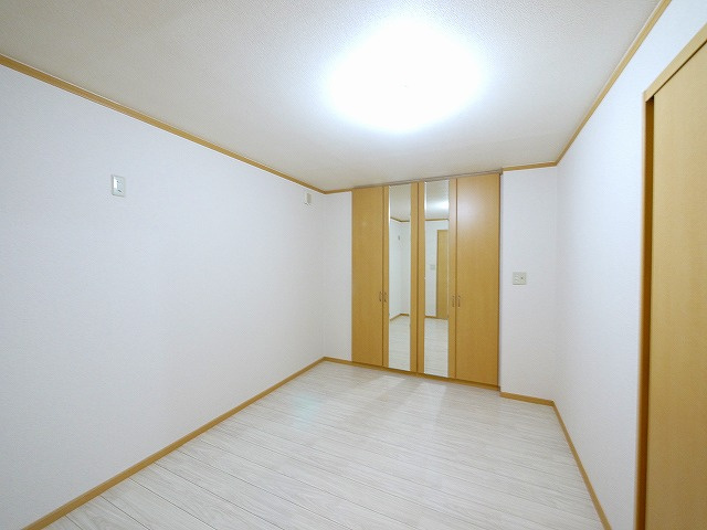 サンガーデン（千代）の内装|コンパクトで使いやすい洋室です