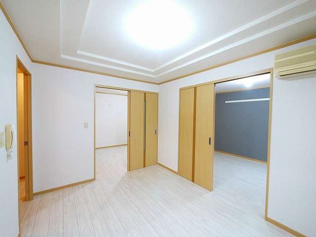 サンガーデン（千代）の寝室|使い勝手のいい洋室です