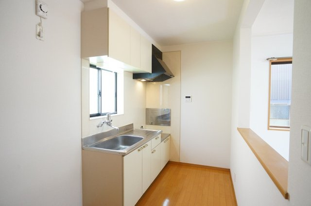 【キッチン】 | トワール本町 | カウンター式でお料理も楽しくなります♪