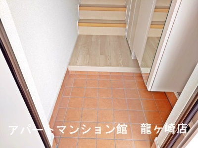 【玄関】 | ローザ・ヴィレⅢ