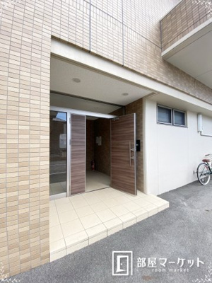 【エントランス】 | メゾンマルタ朝日町