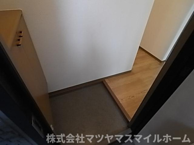 【玄関】 | エバーグリーンハイツA棟