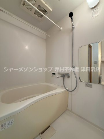 メゾンラフィーネⅢの浴室|きれいなお風呂です