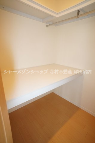 メゾンラフィーネⅢの収納